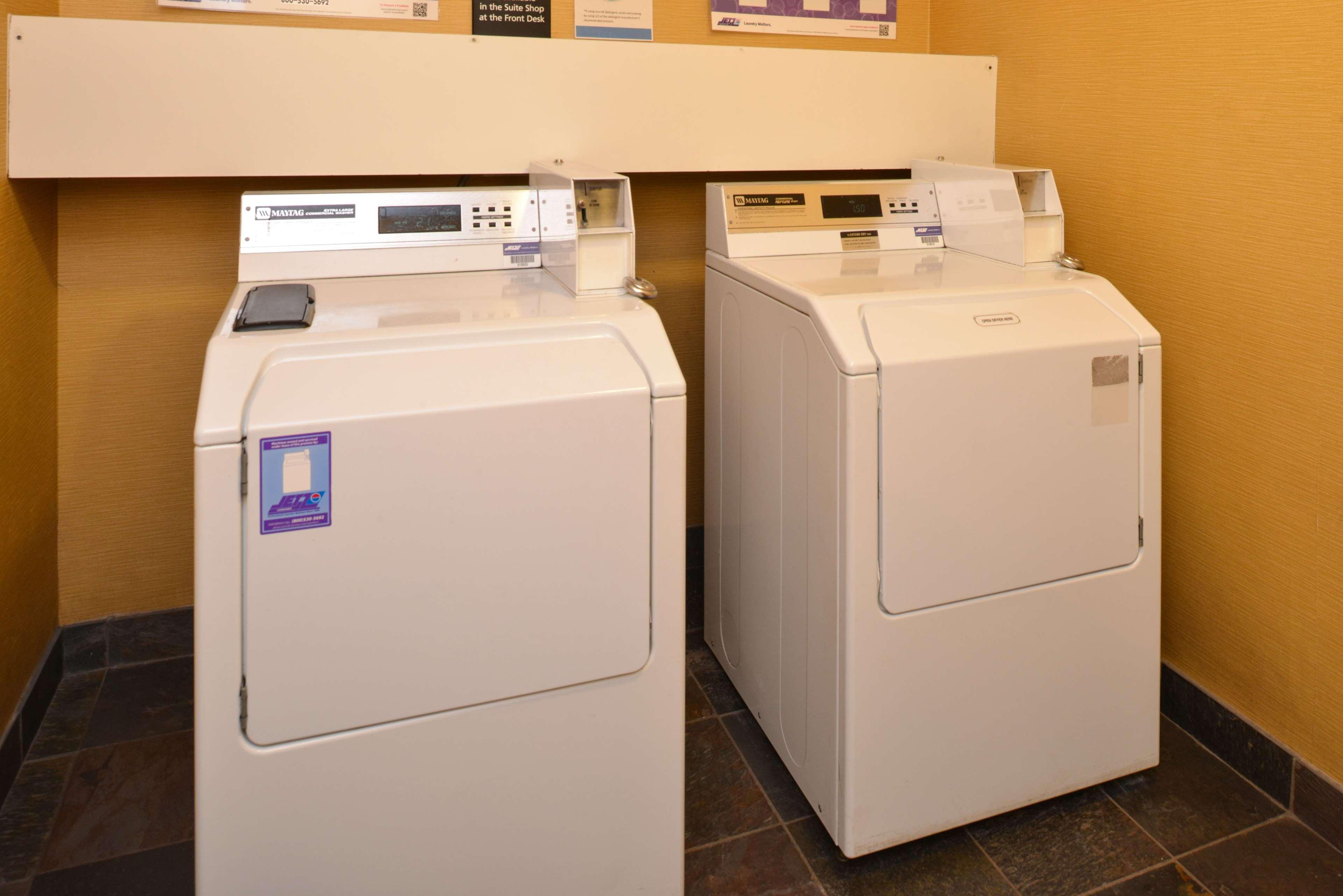 Hampton Inn & Suites Pueblo-Southgate Dış mekan fotoğraf