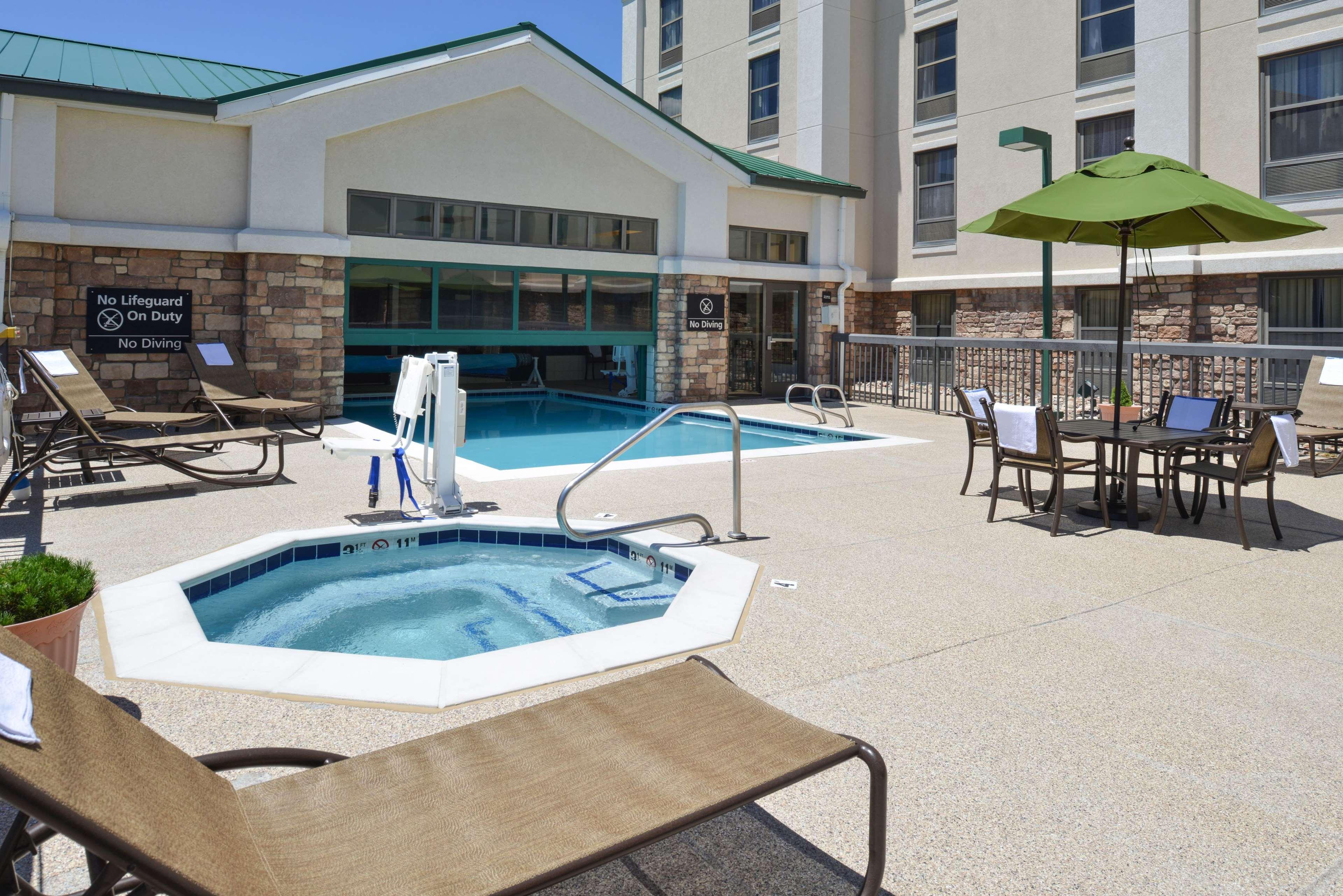 Hampton Inn & Suites Pueblo-Southgate Dış mekan fotoğraf